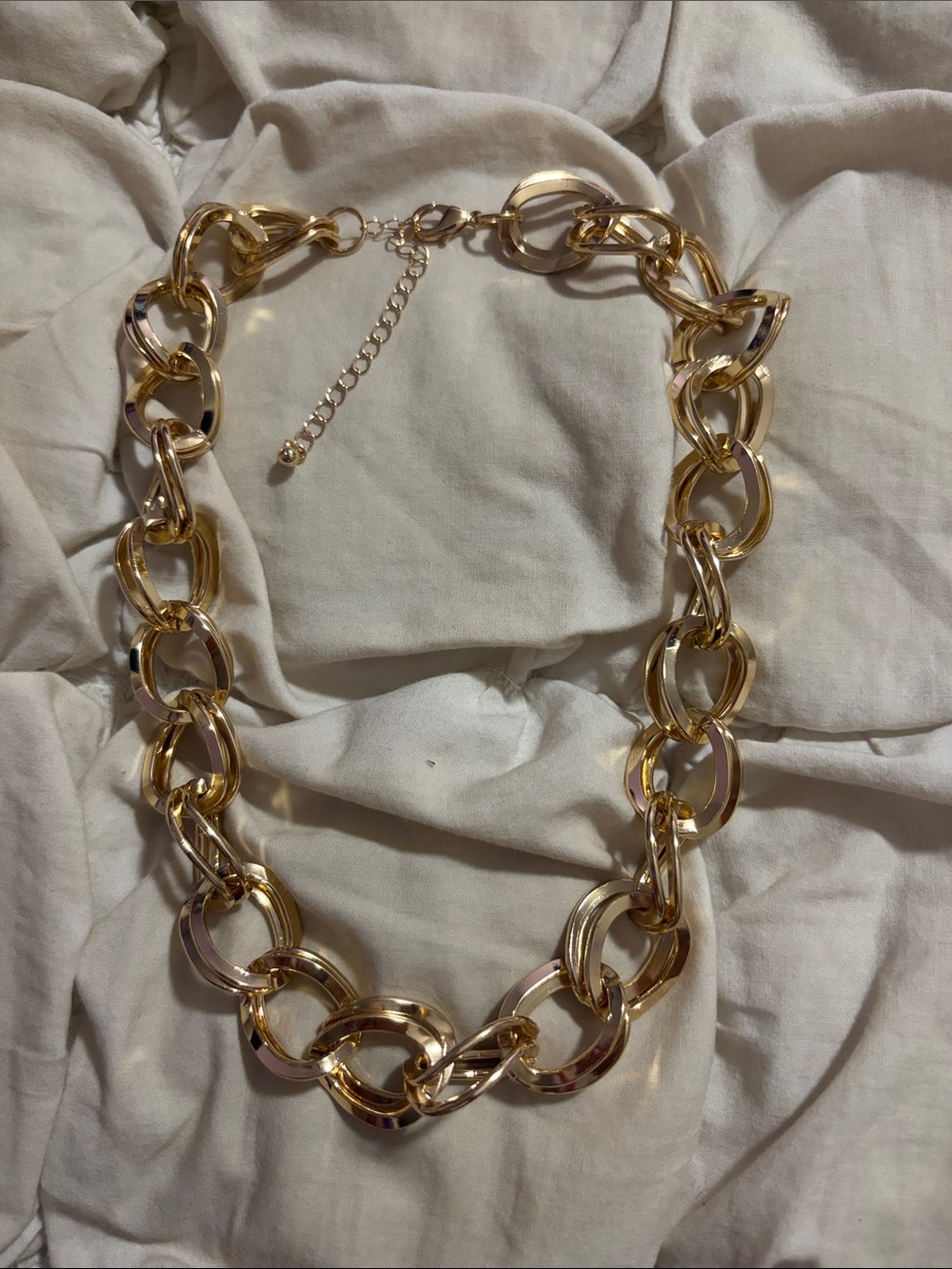 Free People Bold Gold Tone Interlocking Link Statement Chain Necklace Boho Chic